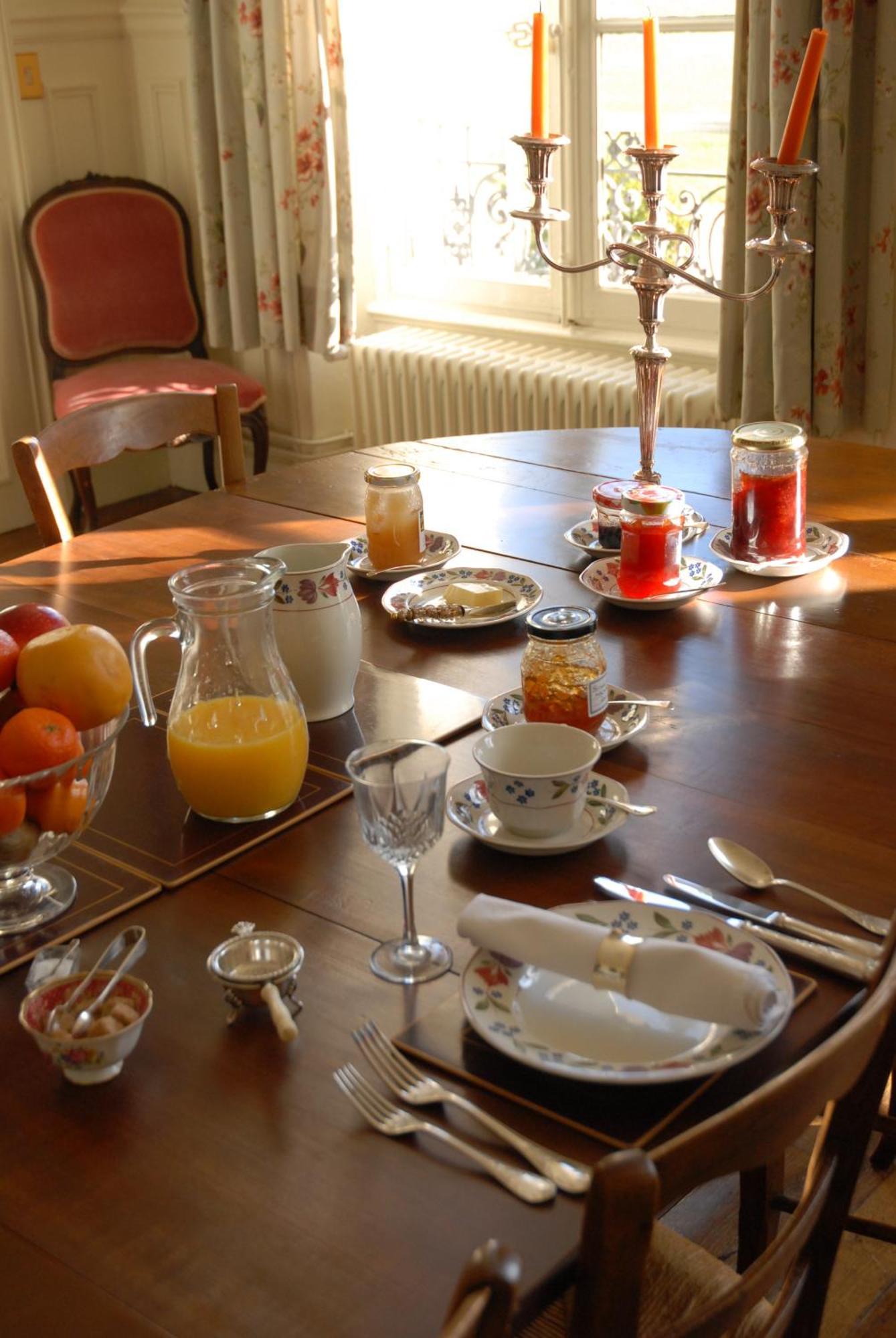 Chambres D'Hotes Chateau De La Puisaye 베르뇔 다브르 에 디통 외부 사진