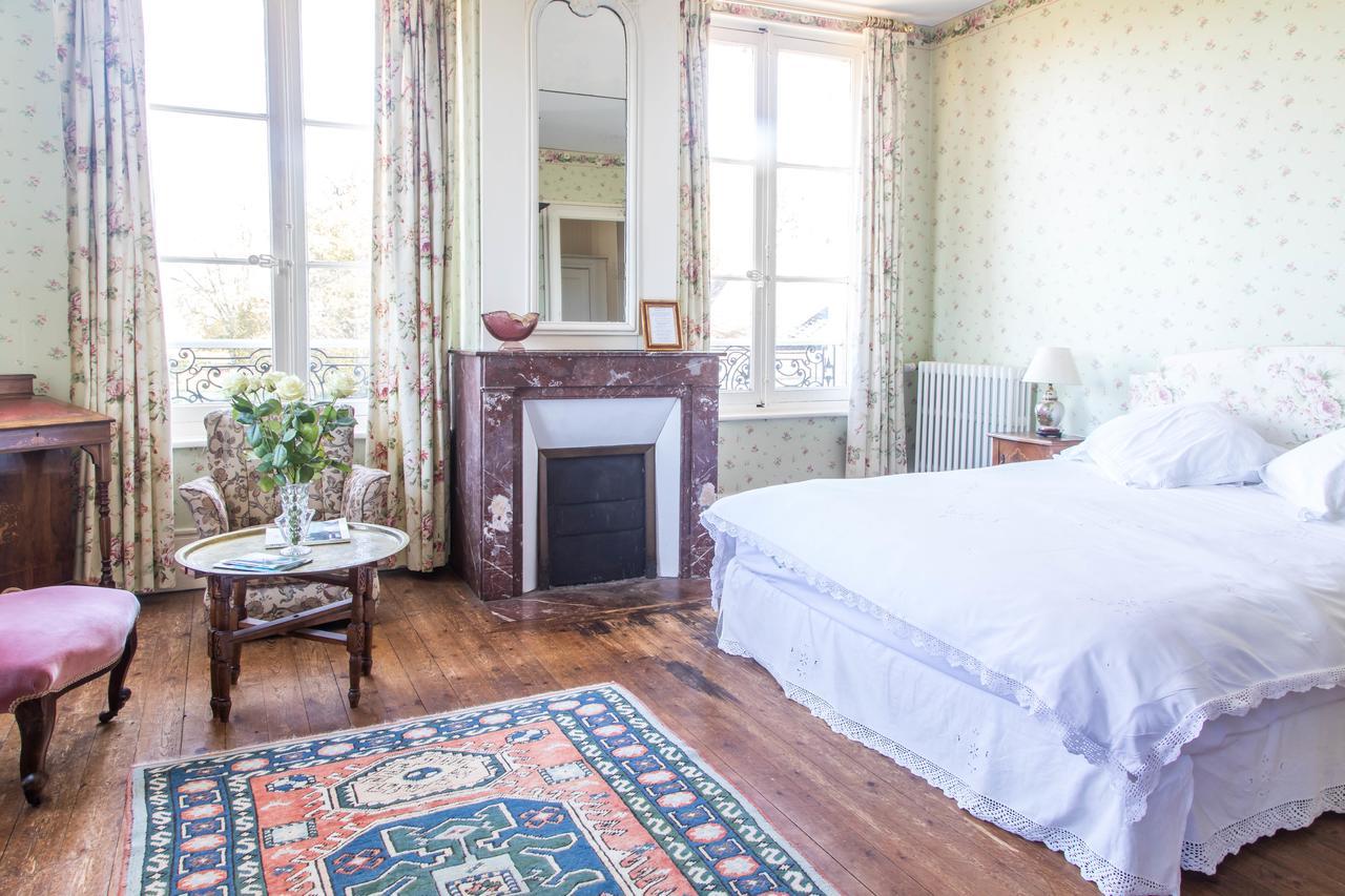 Chambres D'Hotes Chateau De La Puisaye 베르뇔 다브르 에 디통 외부 사진