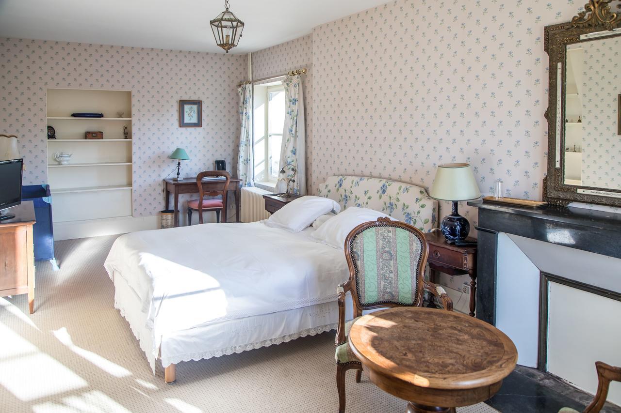 Chambres D'Hotes Chateau De La Puisaye 베르뇔 다브르 에 디통 외부 사진